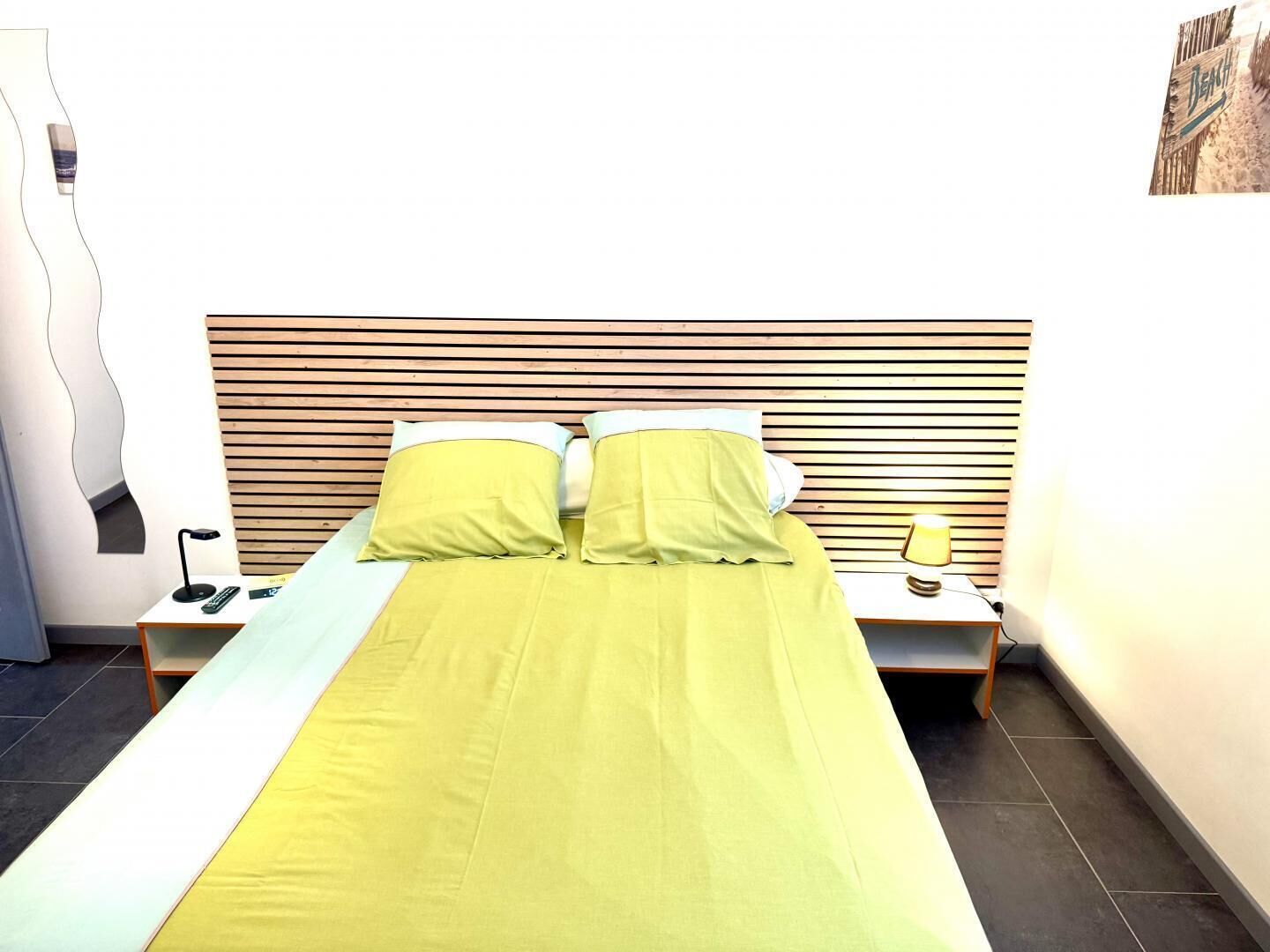 3 bedrooms, iron/ironing board, travel cot, Internet