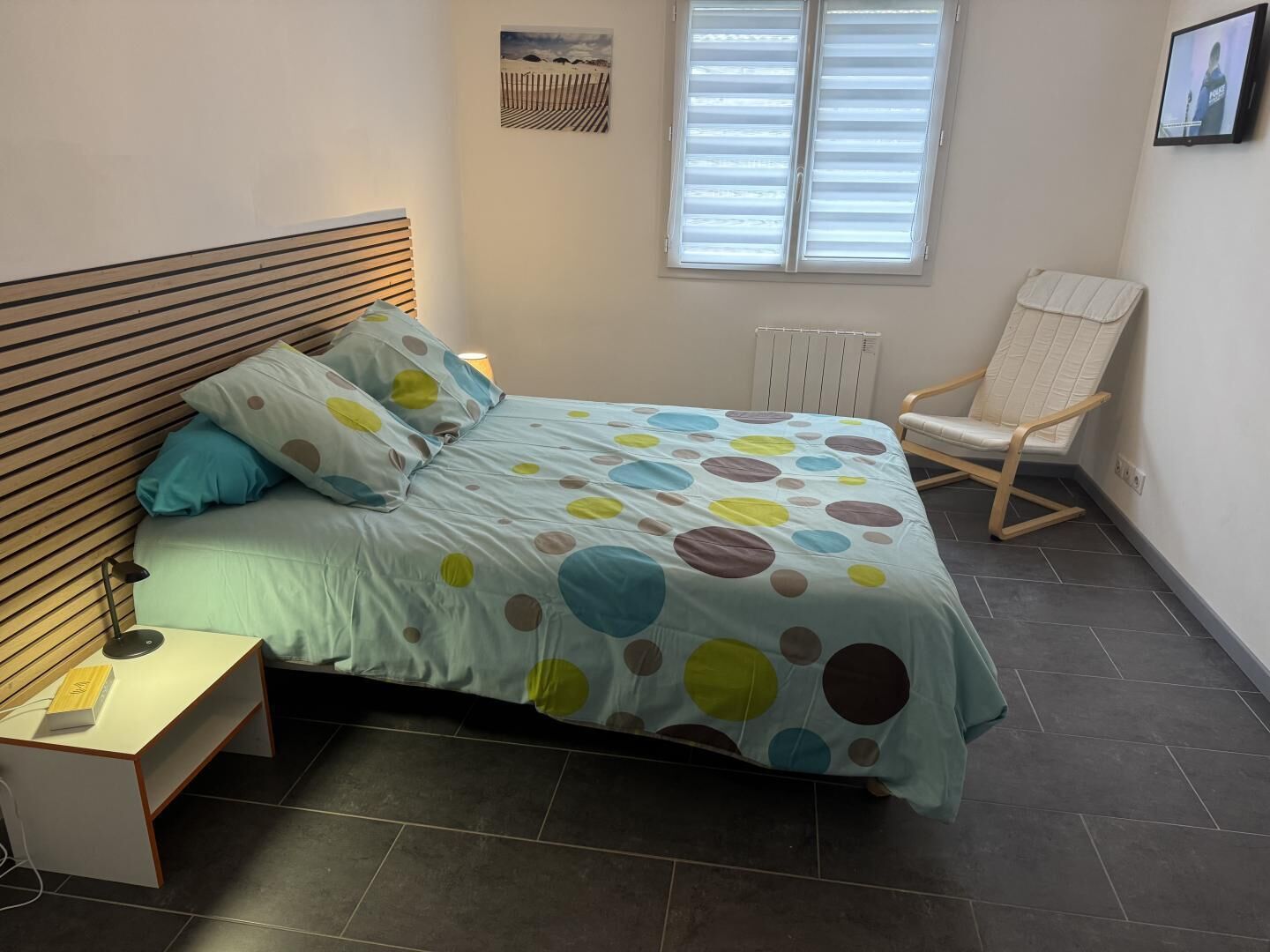 3 soverom, strykejern/-brett, reiseseng for barn og internettilgang