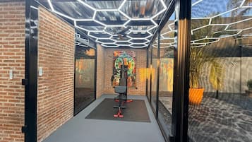 Departamento, 2 habitaciones, para fumadores, balcón | Sala de fitness