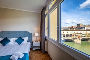 2 chambres, fer et planche Ă repasser, Wi-Fi, draps fournis