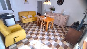 Interior - LA MADELEINE - MALANDRY (MALANDRY)