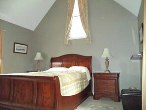 2 bedrooms, WiFi, bed sheets - Welcome to
HAVEN Cottage (South Haven)