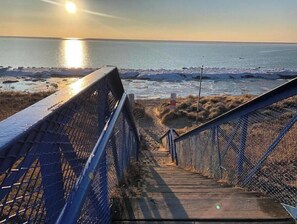 Beach nearby - Welcome to
HAVEN Cottage (South Haven)