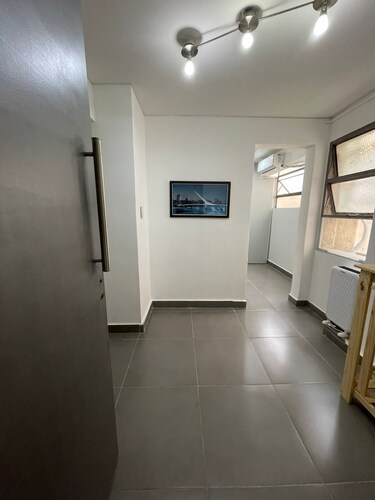 Departamento Microcento a Metros Avda San Martín, Iglesia Jesuita y Plazas