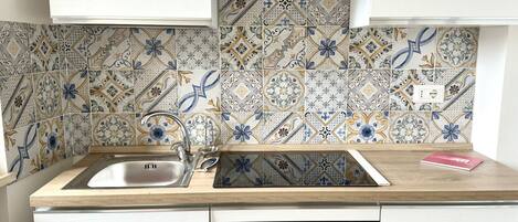 冷蔵庫、オーブン