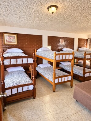 Room - Hostal los Volcanes ciudad de Guatemala (Guatemala City)