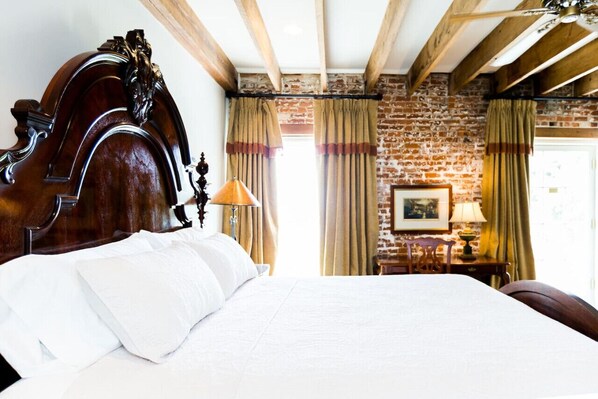 1 chambre, bureau, fer et planche à repasser, Wi-Fi