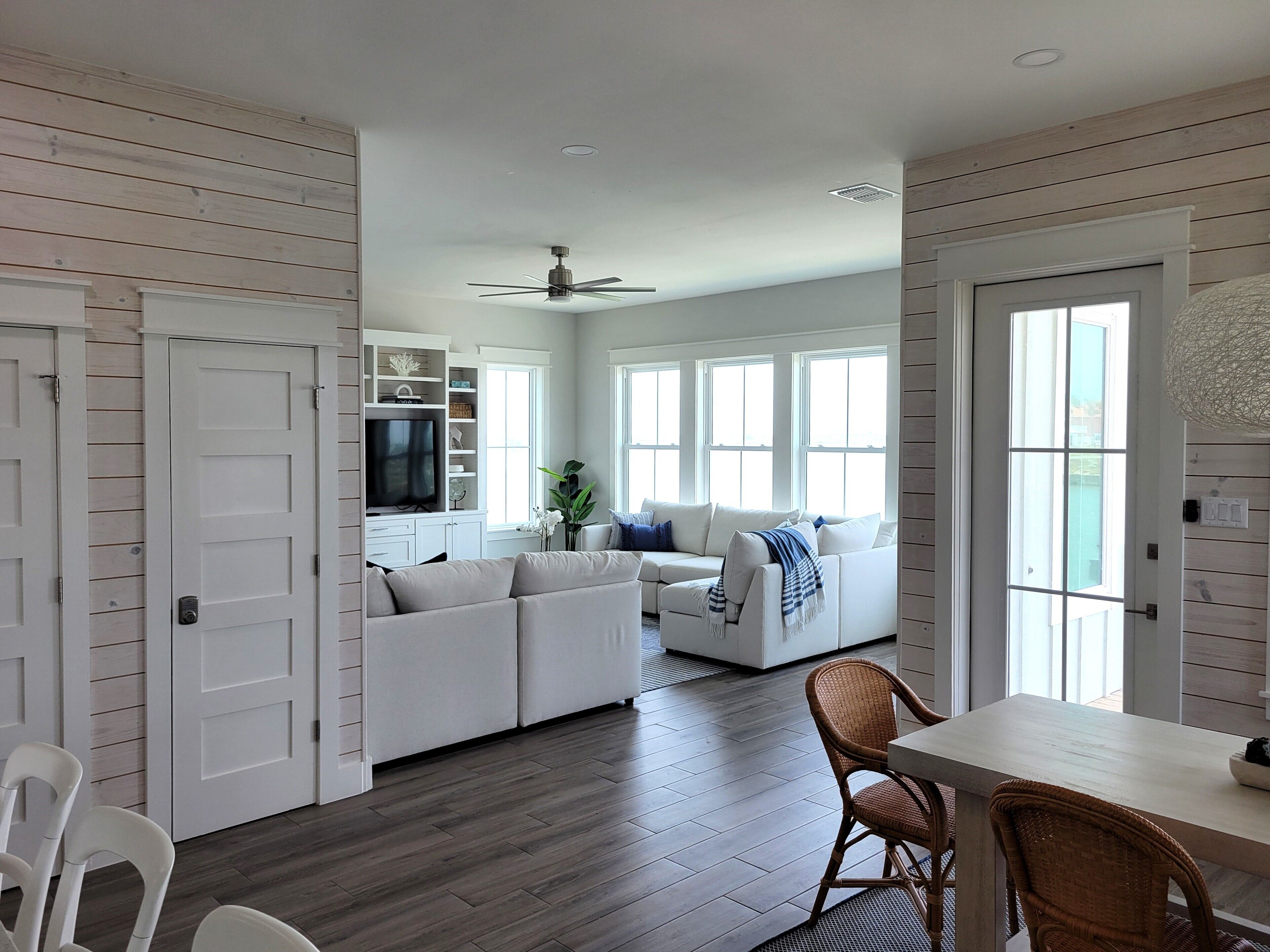 تلفزيون ذكي