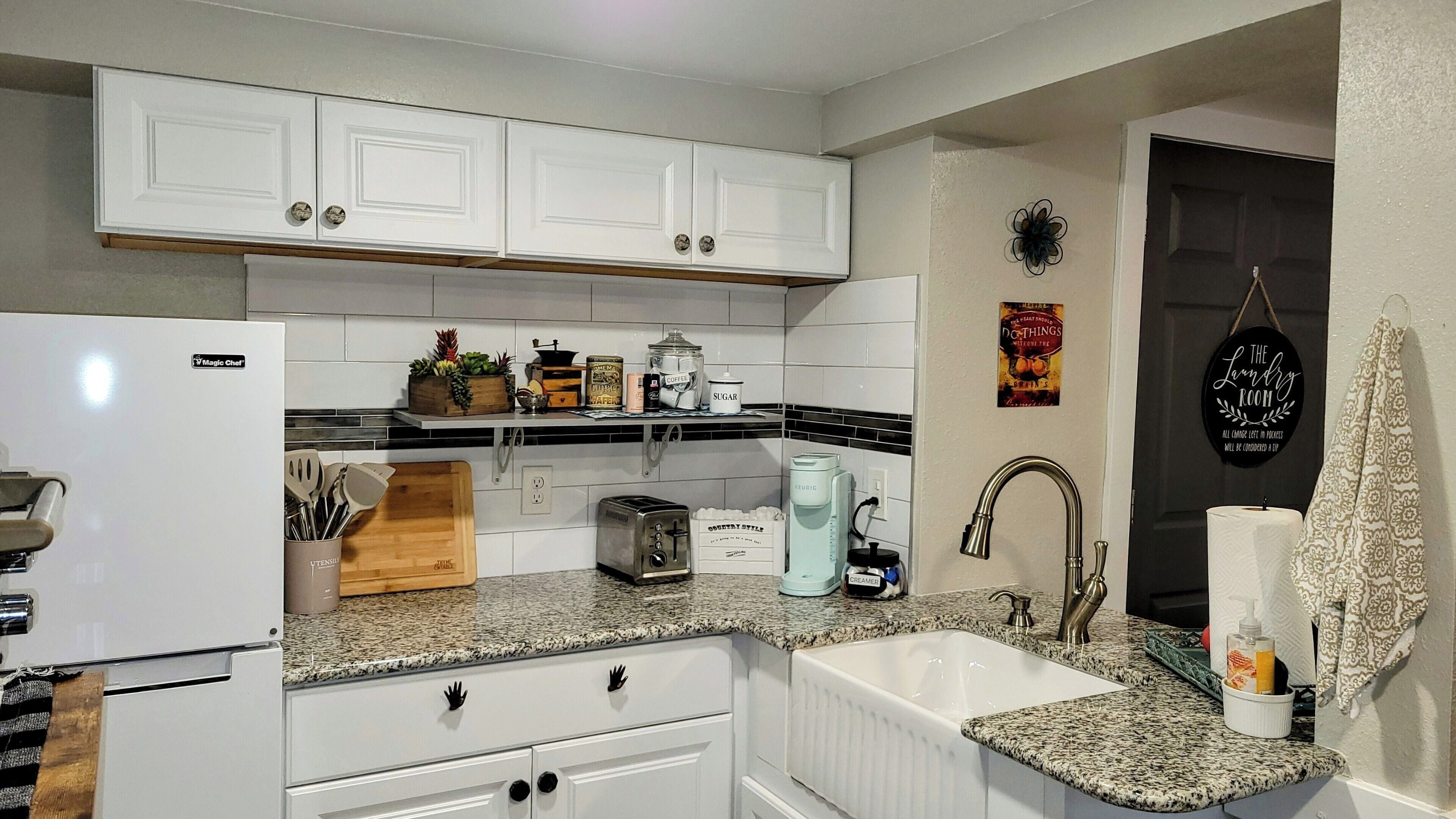 Fridge, microwave, coffee/tea maker, toaster