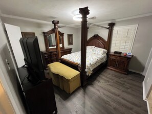 3 Schlafzimmer, Bügeleisen/Bügelbrett, WLAN, Bettwäsche