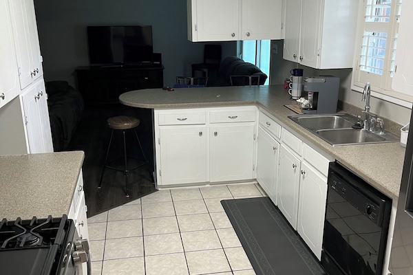 Microwave, oven, stovetop