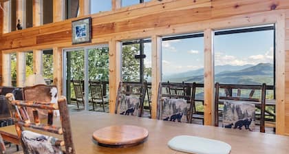 Smoky Mtn High - 8bd 7bth in Chalet Village w/Mountain Views!
