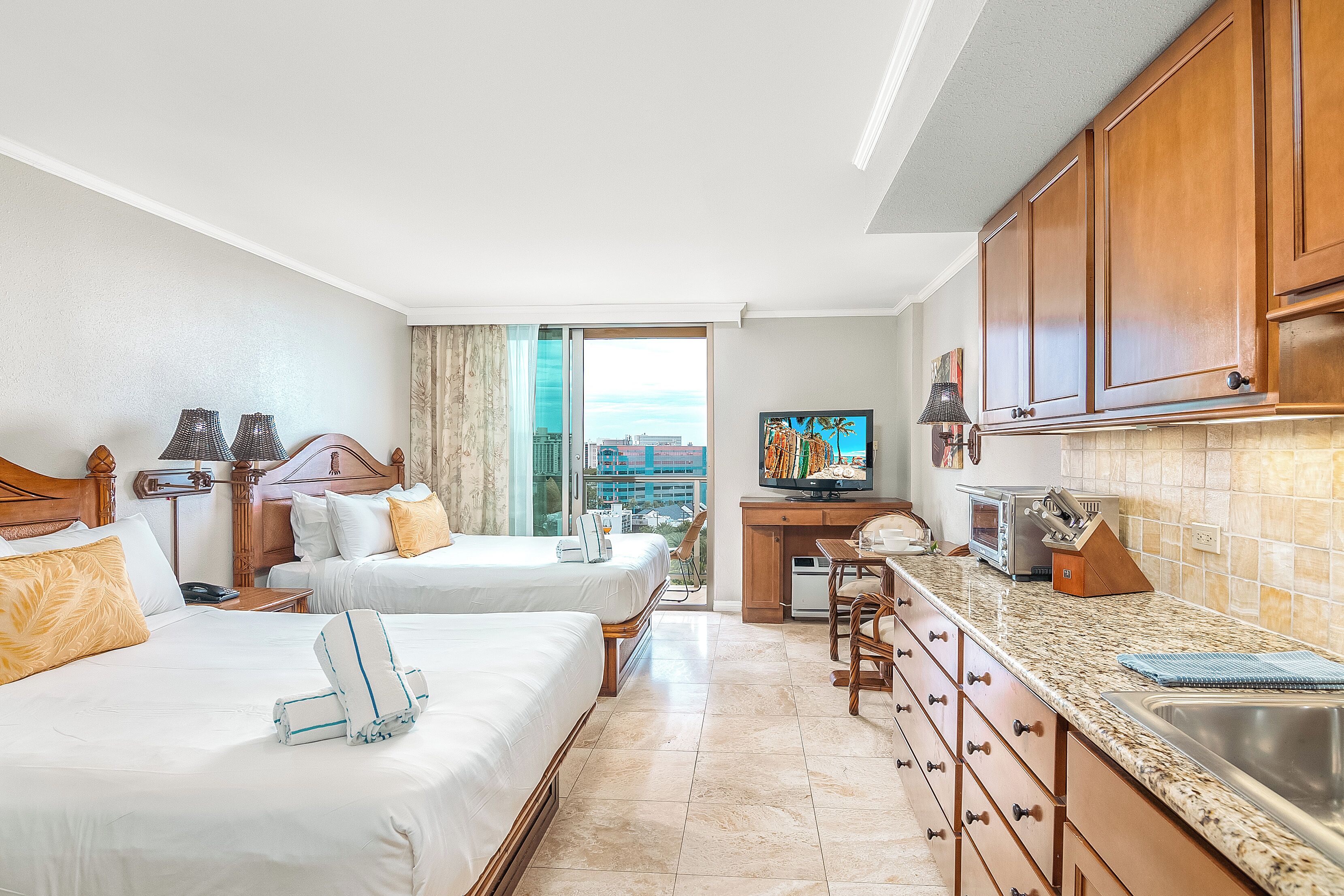 Zimmersafe, Bügeleisen/Bügelbrett, kostenloses WLAN, Bettwäsche