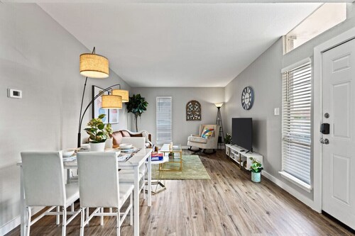 Minutes AWAY from ALL the FUN and Action! 2BD unit