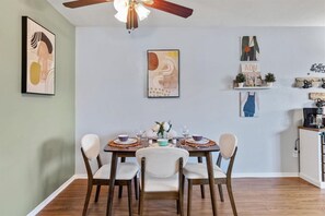 Dining - Artistic 1BD: TCU Walkable, Vibrant & Convenient! (Fort Worth)
