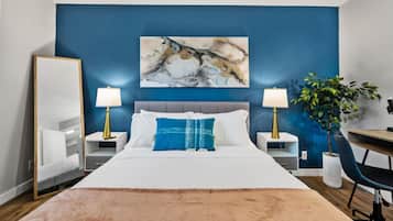 1 bedroom, desk, iron/ironing board, free WiFi