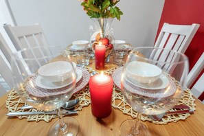 Dining - Steps Away from the Heart of the FUN!AT&T Walkable (Arlington)