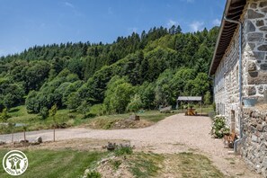 Property grounds - La Vie D'ance - Saint Antheme (SAINT ANTHEME)