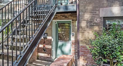Apartment in Adams Morgan, short walking distance to 18th street and metro!