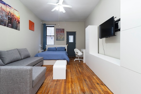 1-LivingArea(7)
