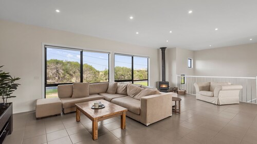 Just Beachy - Family beach home close to the beach.