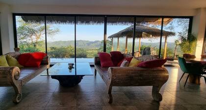 Tranquil Retreat : Your Dream Villa 15 Minutes From Tamarindo