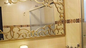 Unclassified image, 5 of 16, button - Hotel Golosone (Ambato)