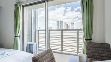 Premium bedding, blackout curtains, free WiFi, bed sheets