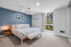 1 chambre, fer et planche à repasser, lit parapluie, Wi-Fi gratuit