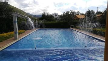 Alberca al aire libre