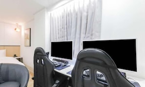 Deluxe dubbelrum | Individuell inredning, unika möbler, ljudisolering och gratis wi-fi