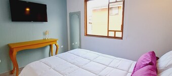 Suite a Pocos Metros del Centro Histórico de Quito, Cerca de Todo