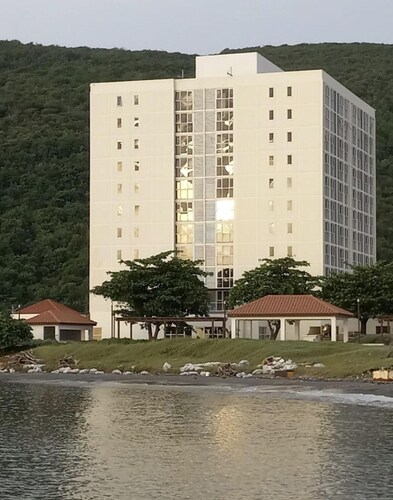 Scenic 1 bedroom studio