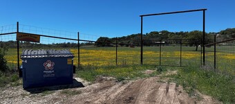 Private Single unit RV Campsite,  30/50 amp/sewer/water, fire ring,  great views