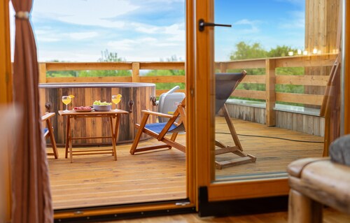 Amazing home in Bukovac Perusicki with sauna