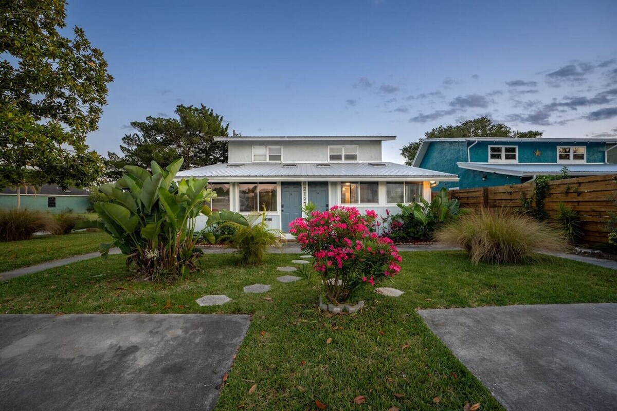 Photo 103 of Beach getaway 12min, Hot tub, Fenced patio & Games