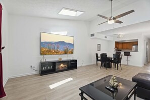 Smart TV, fireplace, ping pong