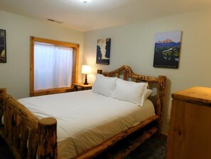 4 Schlafzimmer, Bügeleisen/Bügelbrett, kostenloses WLAN, Bettwäsche