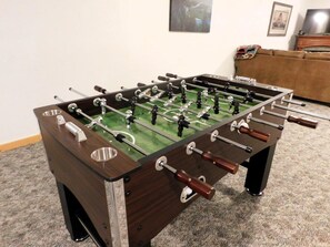 Games room - Experience Yellowstone magic, just 27 mins away
A.C.  Sleeps 12+ (Island Park)