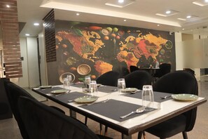 Restaurant - Hotel Maxsun Gwalior (Gwalior)
