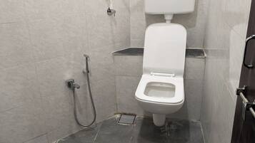 ๋๋ญ์ค๋ฃธ | ์์ค