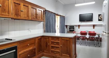One of Maitland's original homes, transformed into a quality place to holiday.