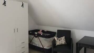 1 bedroom, iron/ironing board, free WiFi, bed sheets