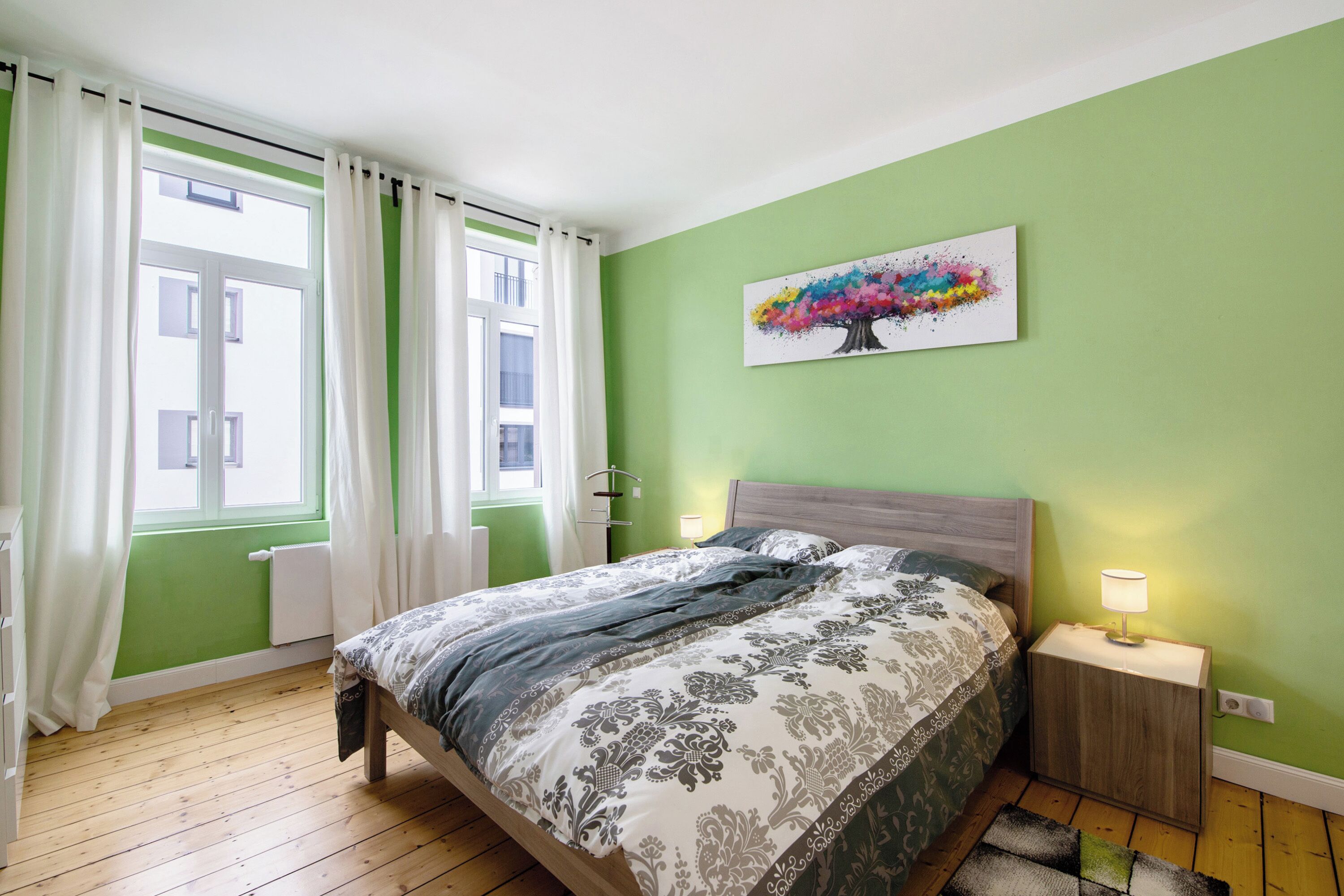 2 slaapkamers, een strijkplank/strijkijzer, gratis wifi, beddengoed