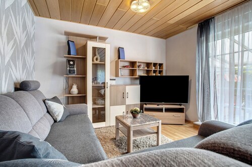 Ferienwohnung "K Schröder" mit privater Terrasse, privatem Garten und WLAN