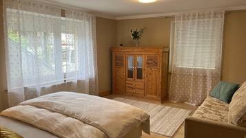 3 habitaciones, tabla de planchar con plancha y wifi gratis