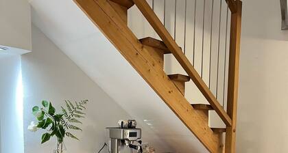 Apartment 'Wohnung Mit Dachterasse' with Private Terrace, Shared Garden and Wi-Fi