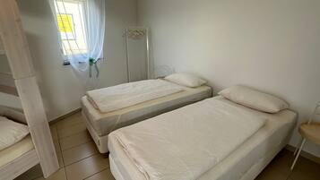 1 habitación, wifi gratis y ropa de cama