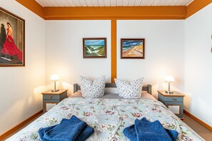 1 bedroom, iron/ironing board, free WiFi, bed sheets - Apartment 'Atlanta 103' with Shared Terrace, Private Garden and Wi-Fi (Pellworm)