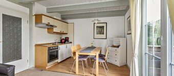 Apartment 'Atlanta 210' with Shared Terrace, Private Garden and Wi-Fi